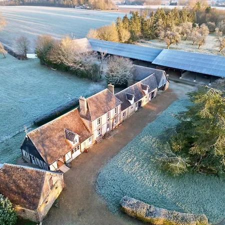 Frühstückspension De La Ferme De La Chaise Saint-Antonin-de-Sommaire