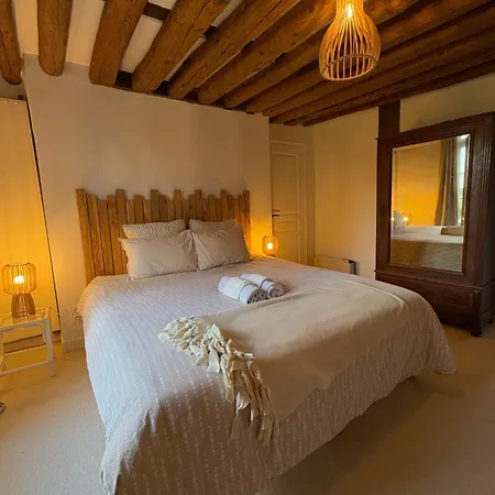 Bed & Breakfast De La Ferme De La Chaise Saint-Antonin-de-Sommaire