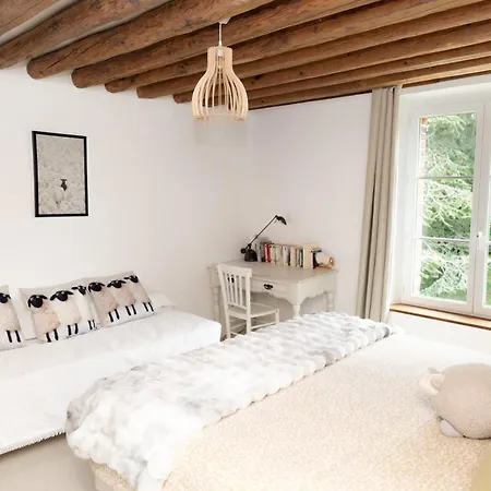 Frühstückspension De La Ferme De La Chaise 3*